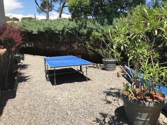 "Les Alizes" Cote Jardin Proche Bord De Mer Saint-Raphaël Exterior foto